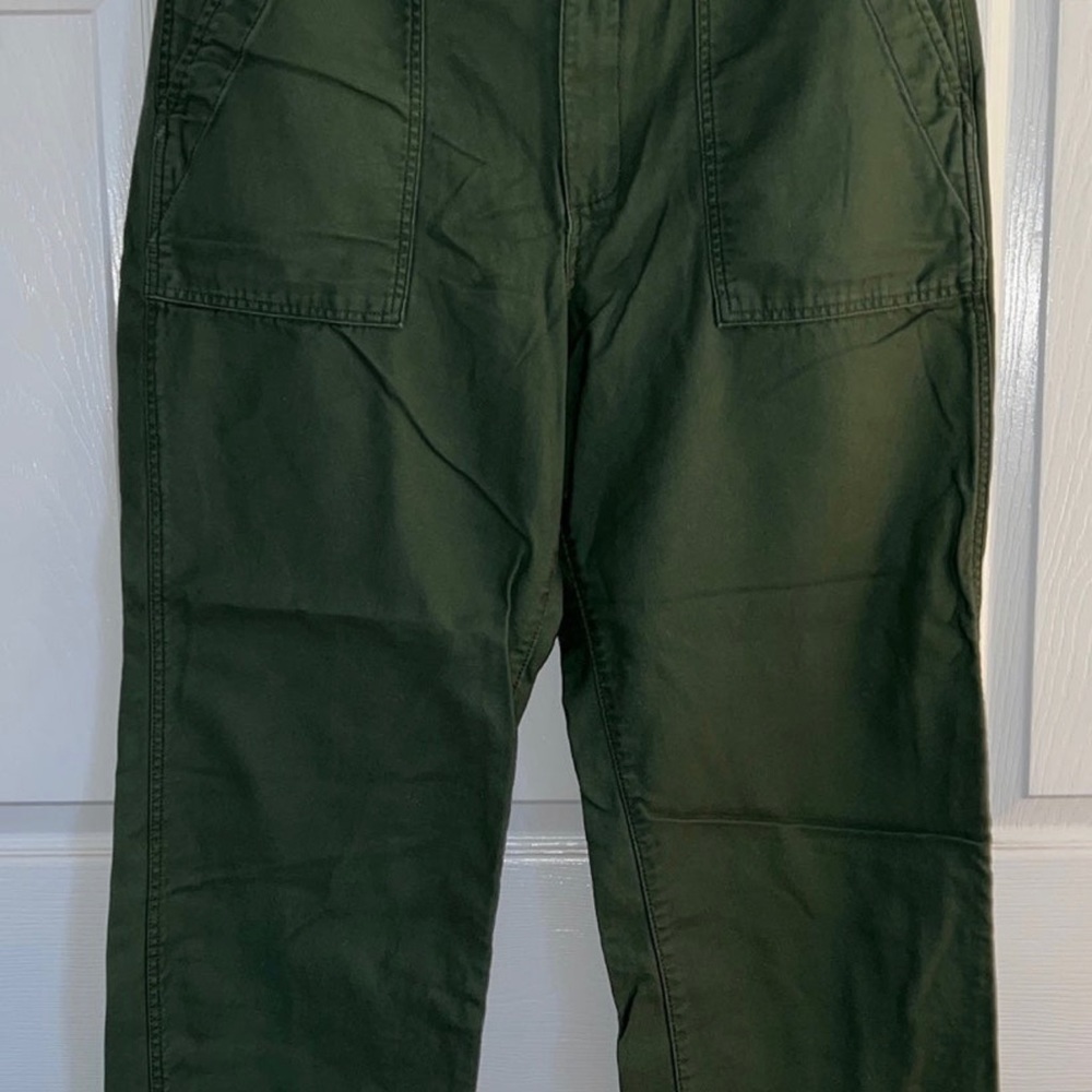Gap Chinos